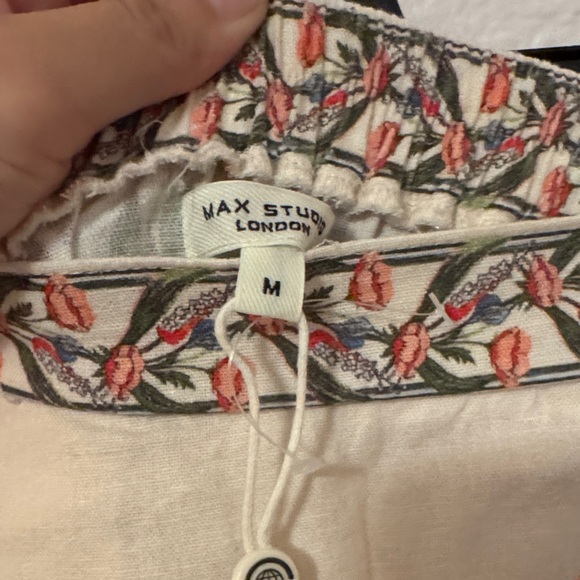 Max Studio Cream Skirt with Floral Embroidery - Picture 2 of 6